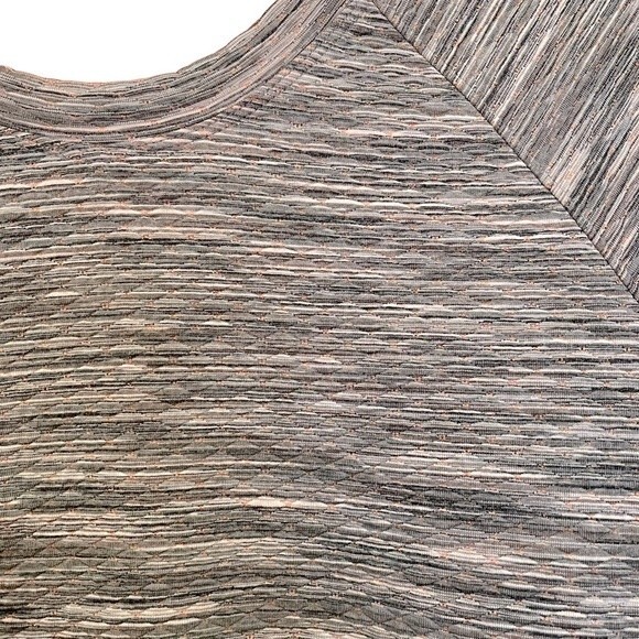 Athleta Snowscape Quilted Grey and Orange Sweatshirt XS - Picture 4 of 6